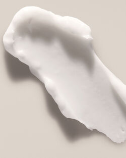 Gingham Legend Ultimate Hydration Body Cream image number null
