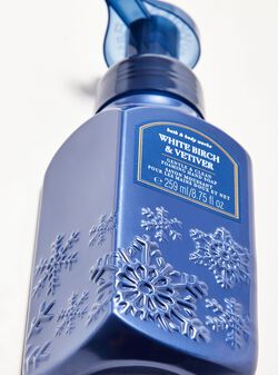 White Birch & Vetiver Gentle & Clean Foaming Hand Soap image number null